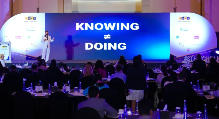 Blended Leading® спечели наградата за иновации на 8-ото издание на Future of HR & L&D в Дубай